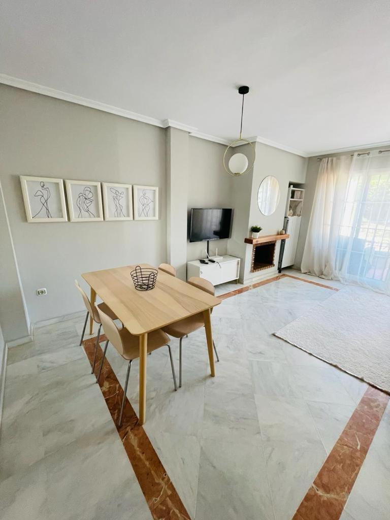 Casa de férias Jolie Maison A Cabopino *